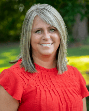Head shot of Jennifer Regan Chattanooga Real Estate Expert