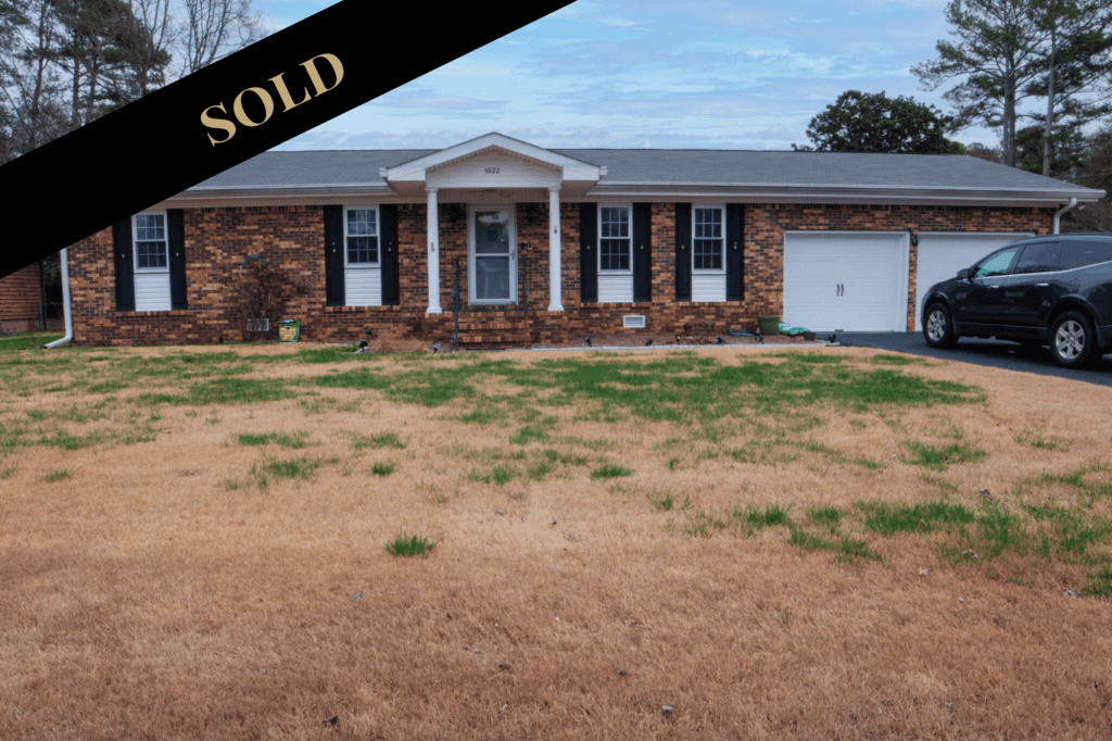 Photo of the front of 5922 Fort Sumter Drive Harrison TN37341