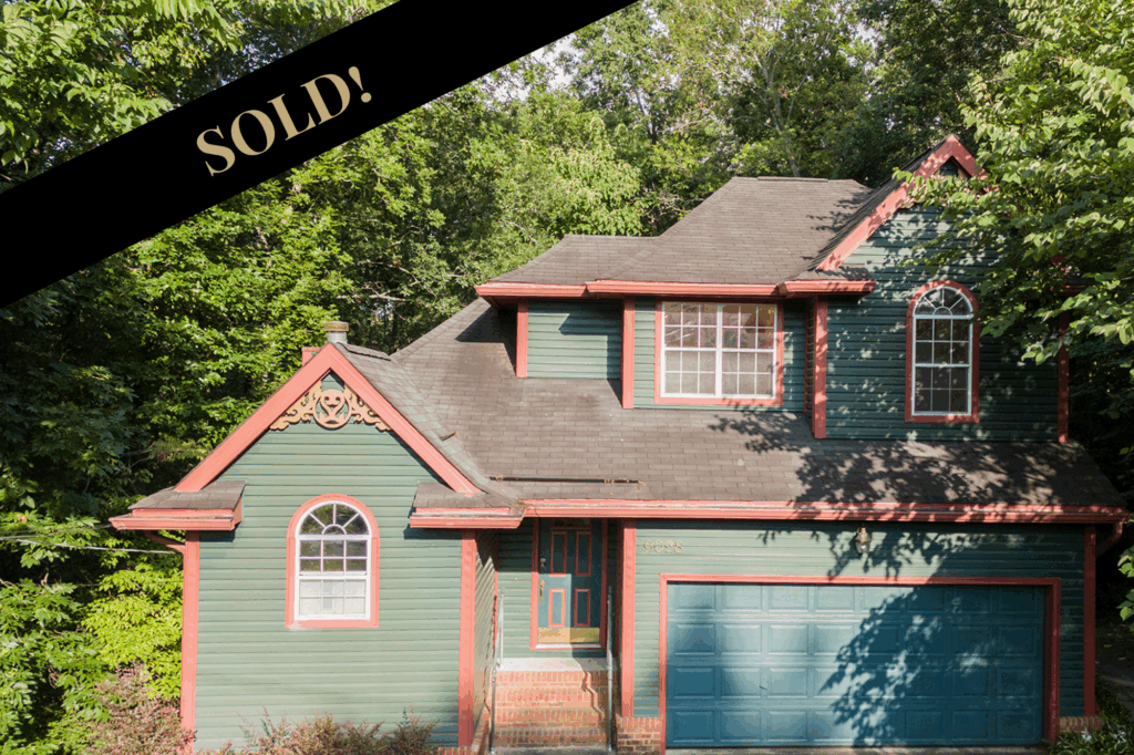 Front of 9028 Warbler Lane a two story paint lady style home that has been sold in Chattanooga. Sold